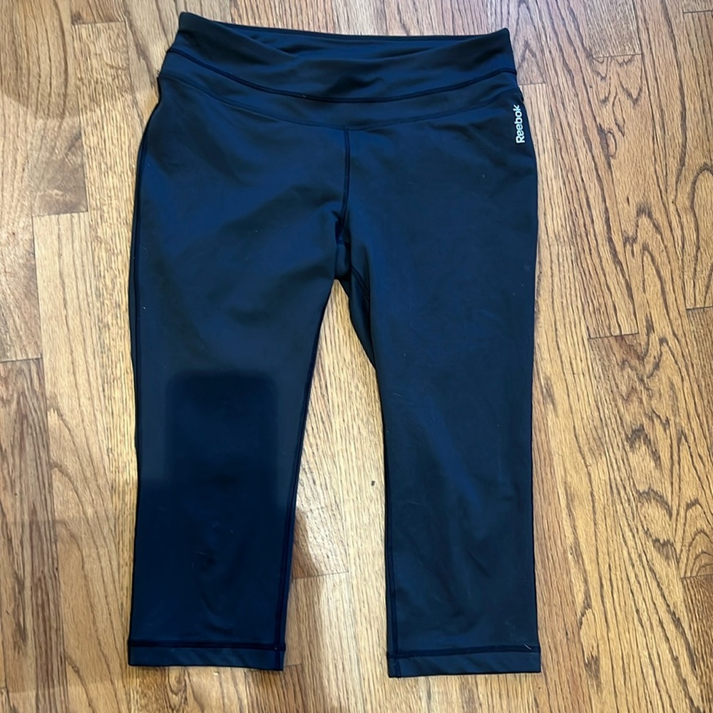 Reebok crop cropped tights leggings athletic running exercise workout black